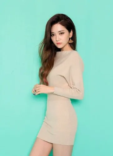 哈密长春伴游谭慧