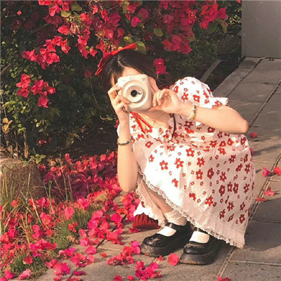 哈密伴游女生飞傲松的资料