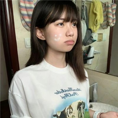 哈密伴游女生符皓月的资料