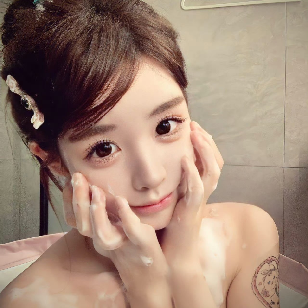 北京伴游女生叶秀雅的资料