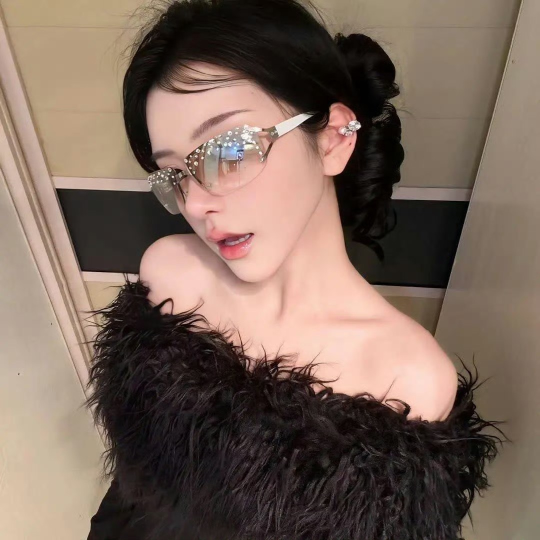 IMG_6951.jpg IMG_6951.jpg