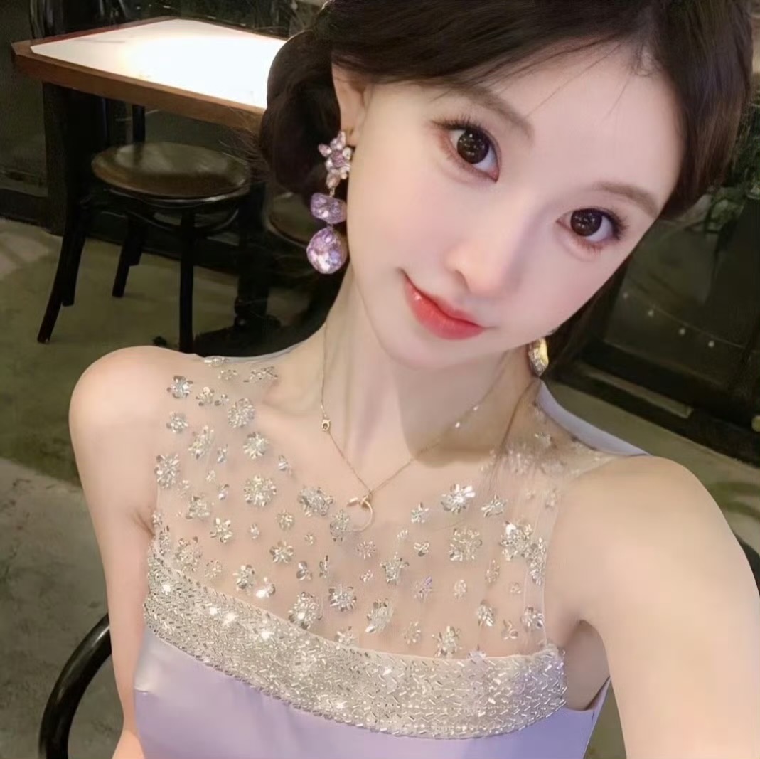 北京伴游女生启星晚的资料