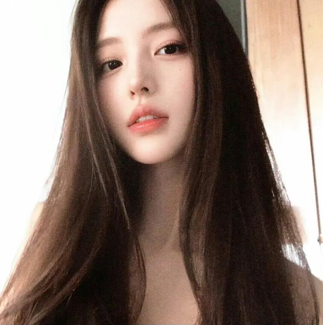 北京伴游女生依星的资料